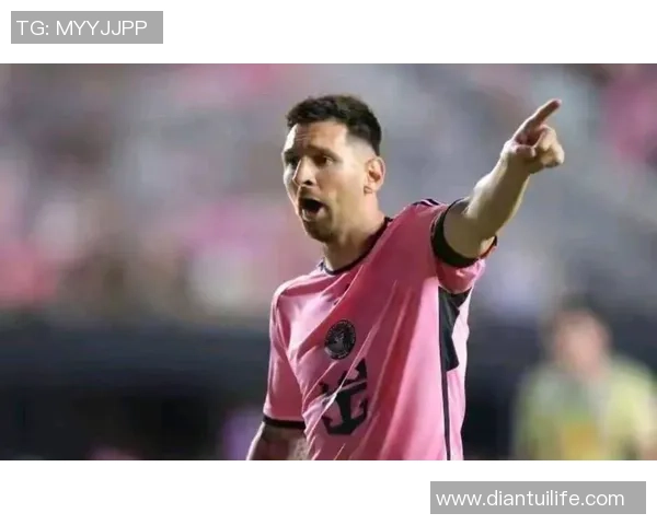 足球明星精彩瞬间剪辑视频带你领略绿茵场上的传奇与魅力 足球明星精彩瞬间剪辑视频带你领略绿茵场上的传奇与魅力